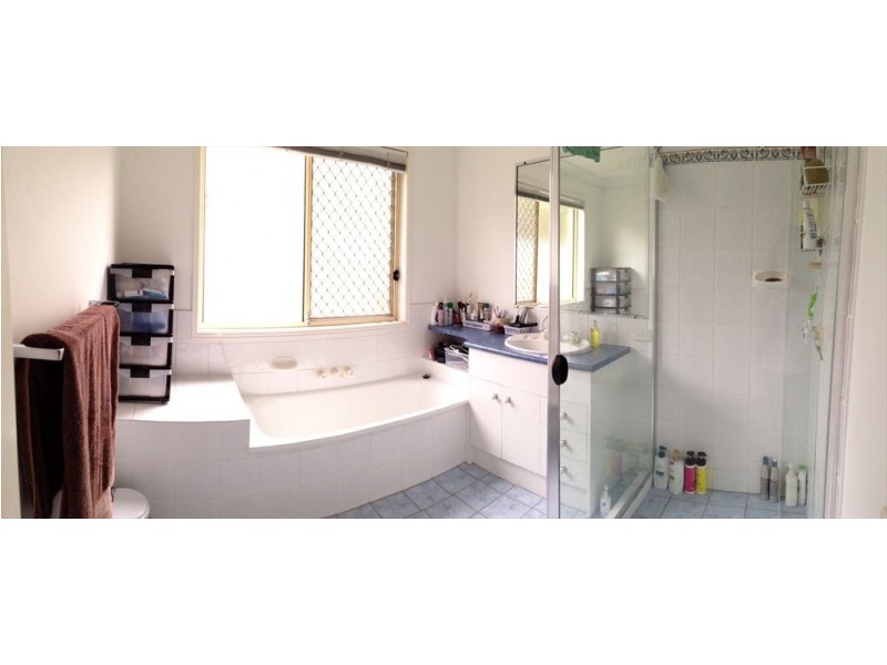 Wivenhoe place, Runcorn QLD 4113