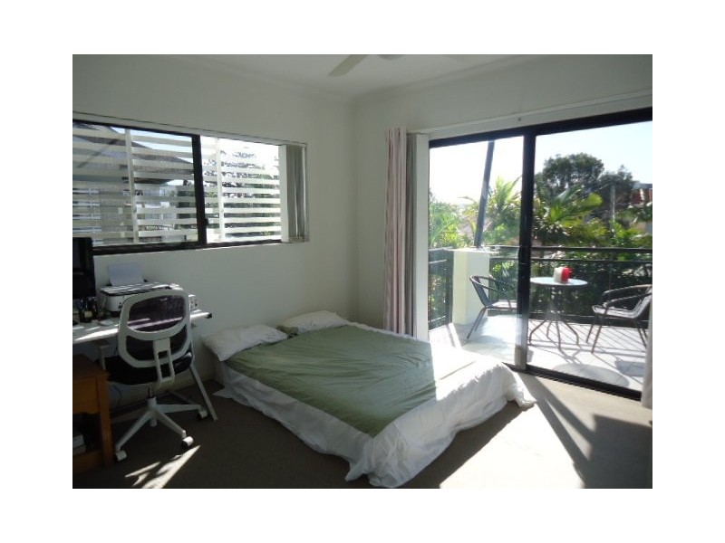 mollison street, South Brisbane QLD 4101