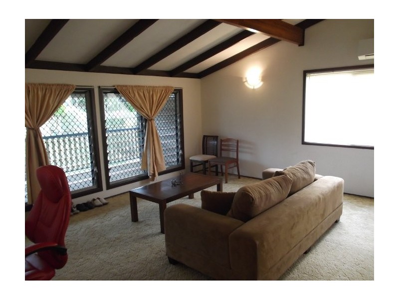 Tinaroo Street, Durack QLD 4077