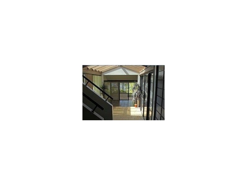 Pinnacle Court, Robina QLD 4226