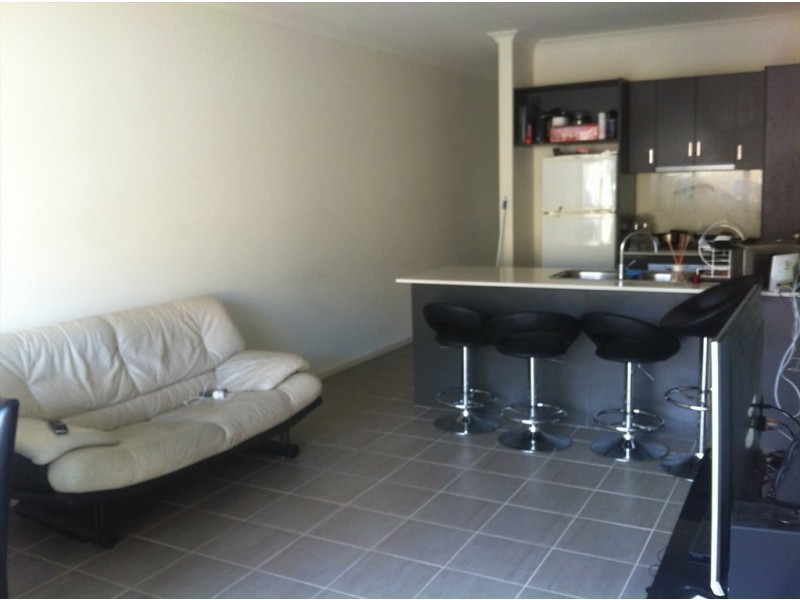 Hanworth Ave, Truganina VIC 3029
