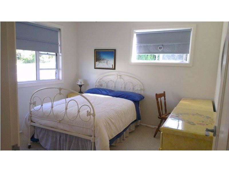 The Crescent, Dee Why NSW 2099