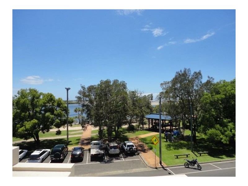 THE ESPLANADE, Cotton Tree QLD 4558