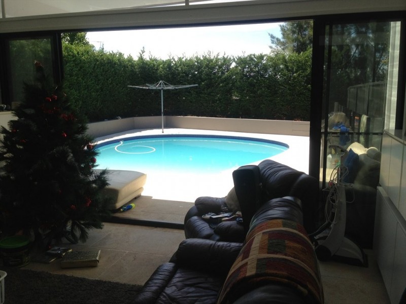 Paramount, Belrose NSW 2085