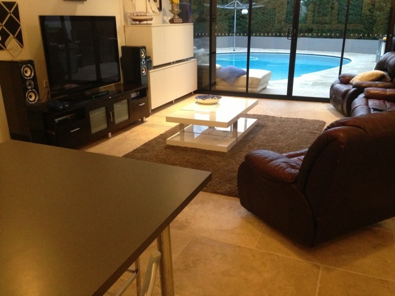Paramount, Belrose NSW 2085
