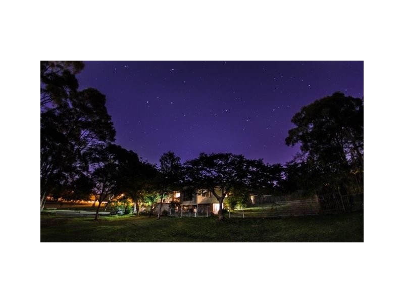 Navarre, Geebung QLD 4034