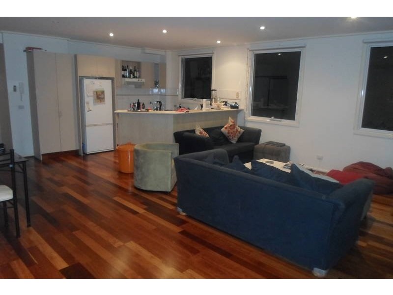 The Avenue, Parkville VIC 3052