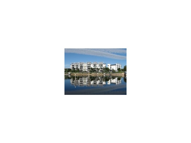 Grand Parade, Parrearra QLD 4575