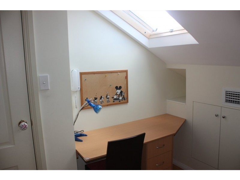 Bridge road, Glebe NSW 2037