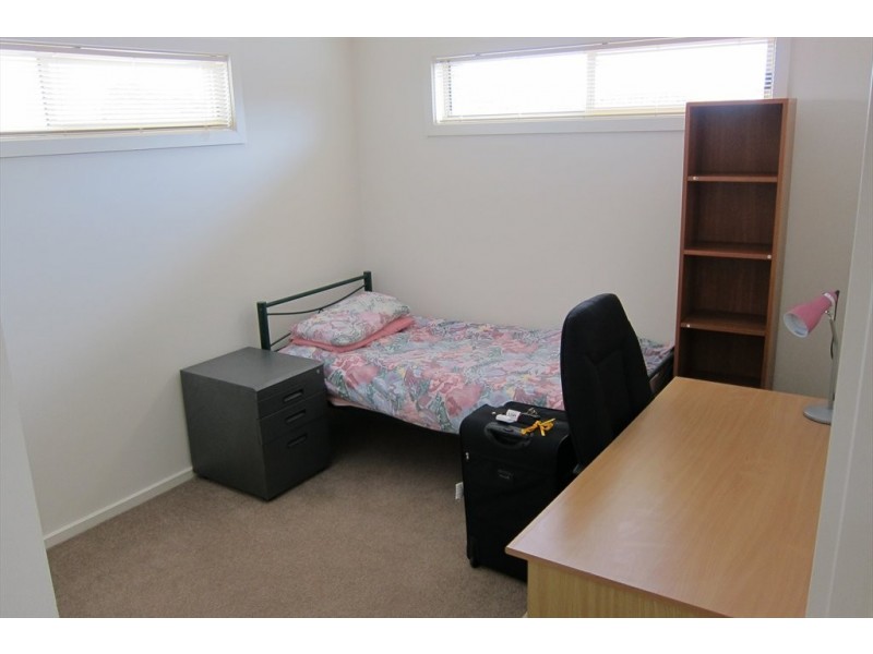 Arnott Street, Clayton VIC 3168