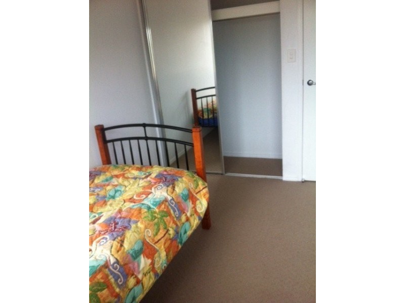 Pine Ridge Road, Runaway Bay QLD 4216