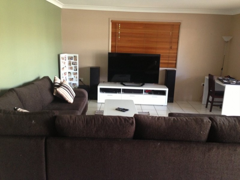 Second Avenue, Palm Beach QLD 4221