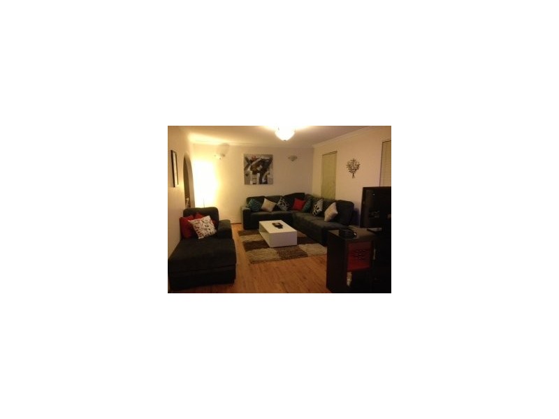 Hillwood Avenue, Warwick WA 6024