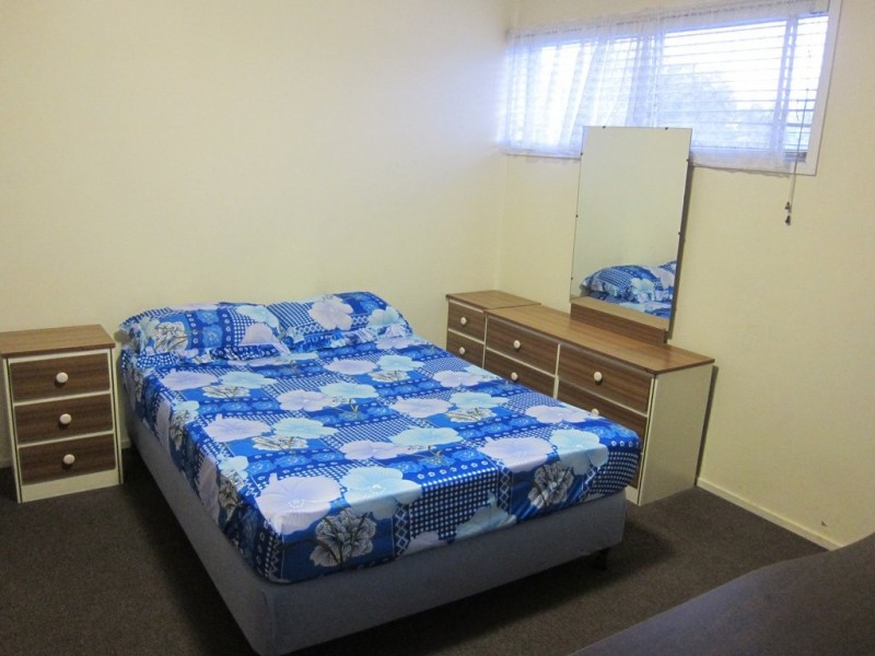Erskine Av, Kedron QLD 4031