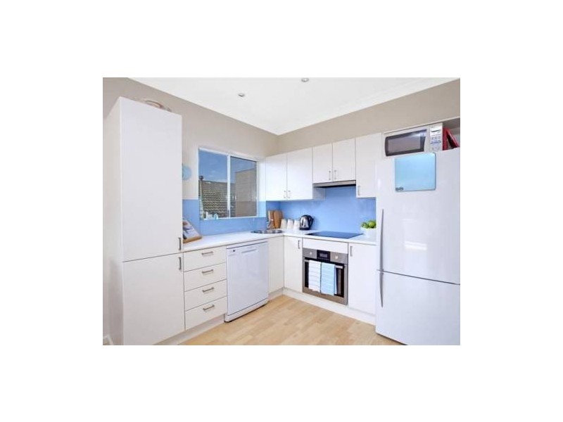 wheeler parade, Dee Why NSW 2099