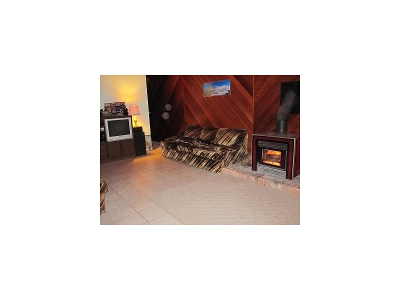 Calool Cres, Belrose NSW 2085