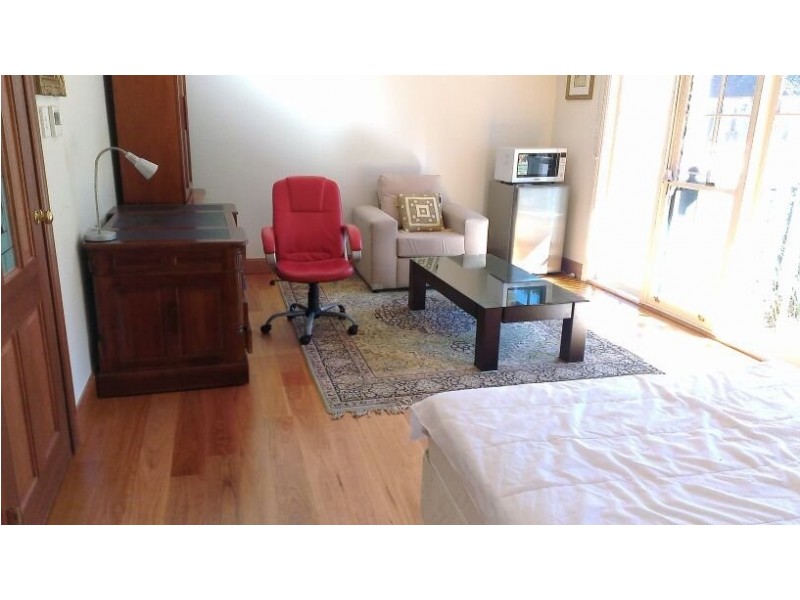 Bridge road, Glebe NSW 2037