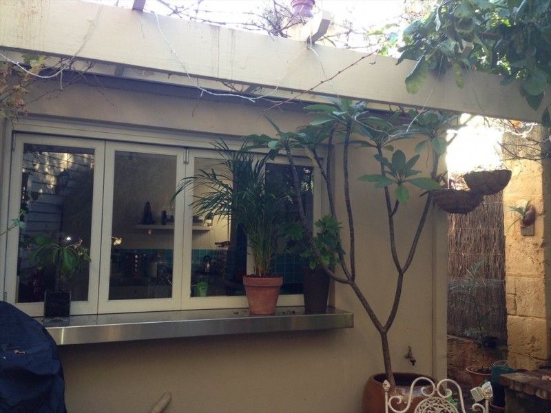 Thompson Road, North Fremantle WA 6159