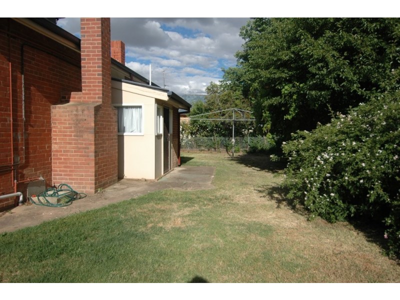 Darlow Street, Wagga Wagga NSW 2650