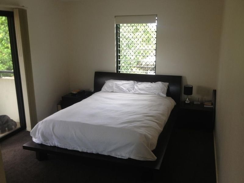 crown, Darlinghurst NSW 2010