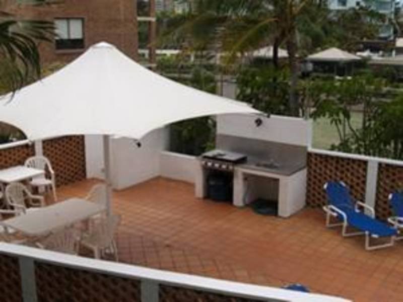 Old Burleigh Road, Surfers Paradise QLD 4217