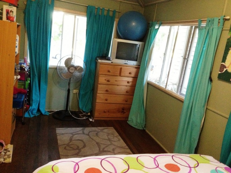 Alexandra, Bardon QLD 4065