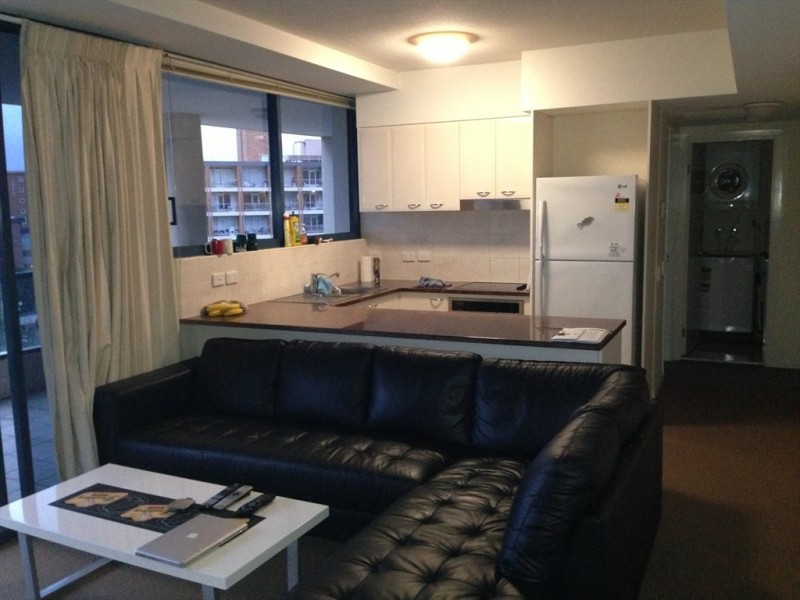 Main Street, Kangaroo Point QLD 4169