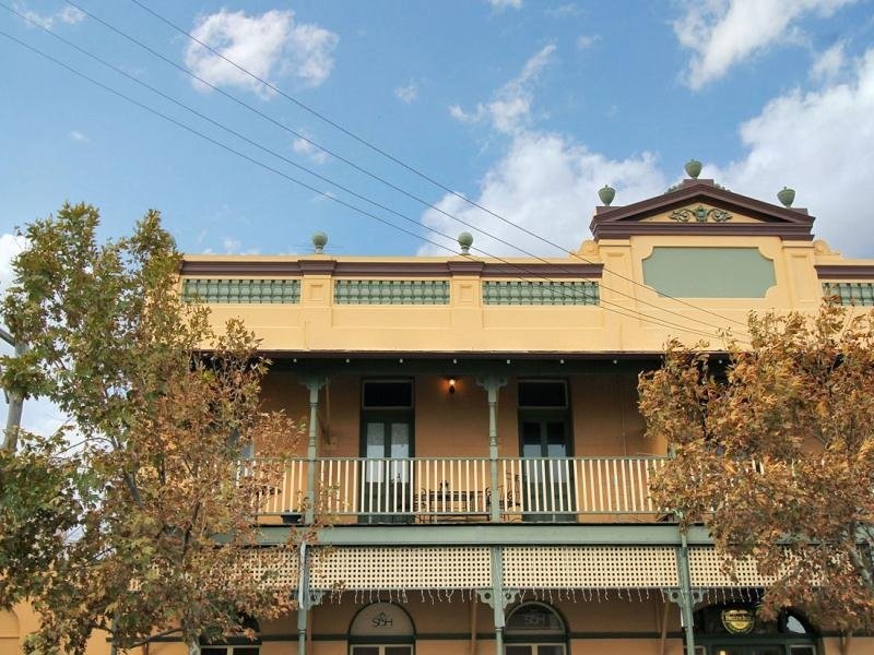 South Terrace, South Fremantle WA 6162