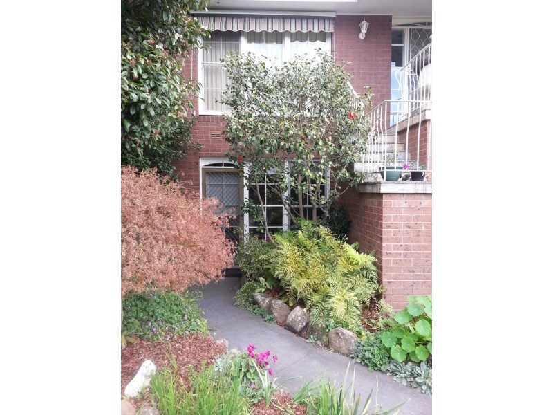 Helston Street, Balwyn North VIC 3104