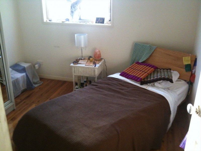 Jefferson Lane, Palm Beach QLD 4221