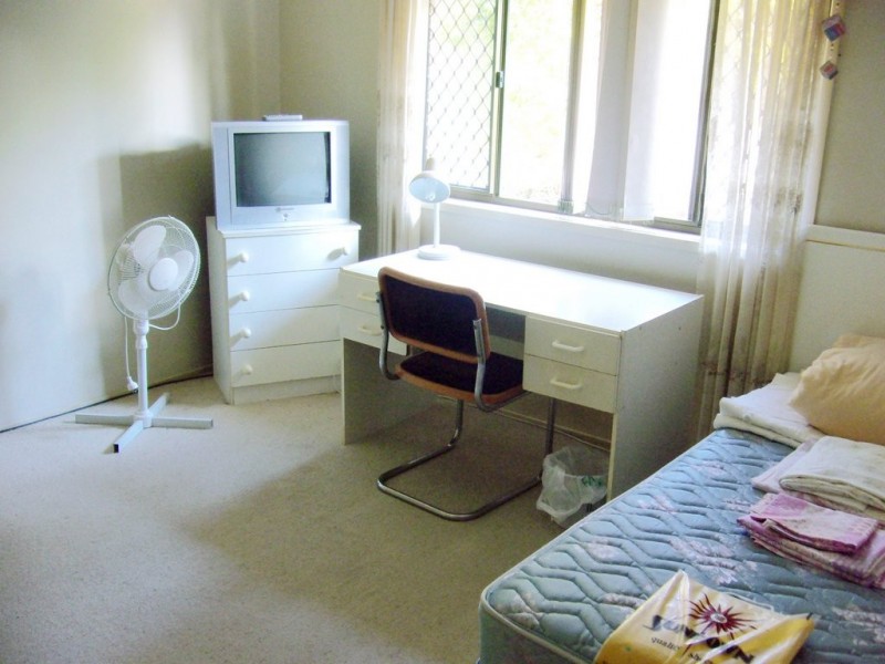 manly drive, Robina QLD 4226