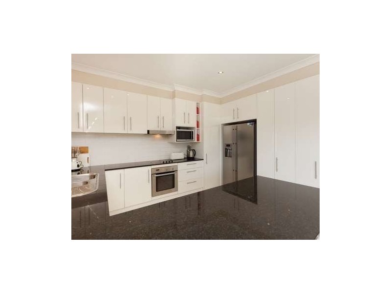 Harley Street, Labrador QLD 4215
