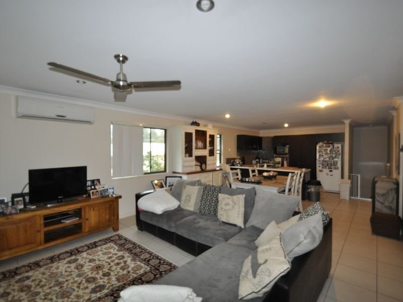 yarraman chase, Waterford QLD 4133