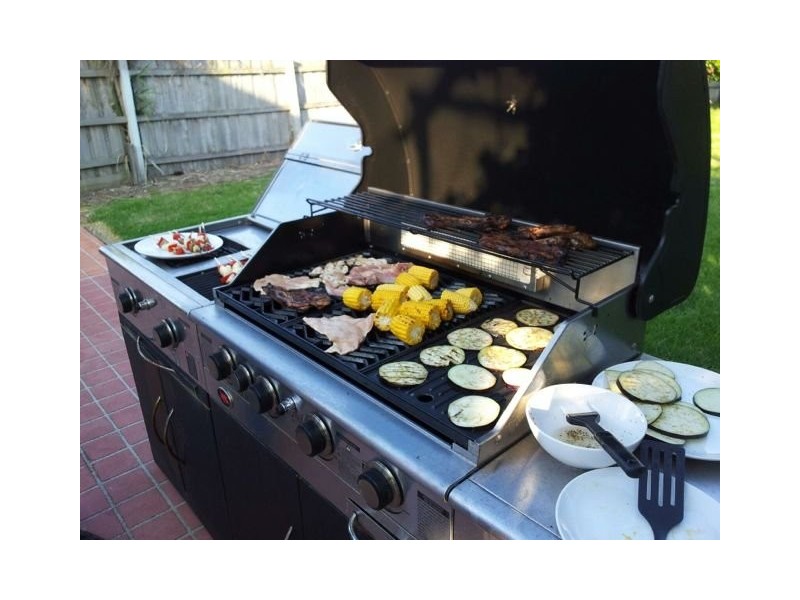 70 Kanooka Grove, Clayton VIC 3168