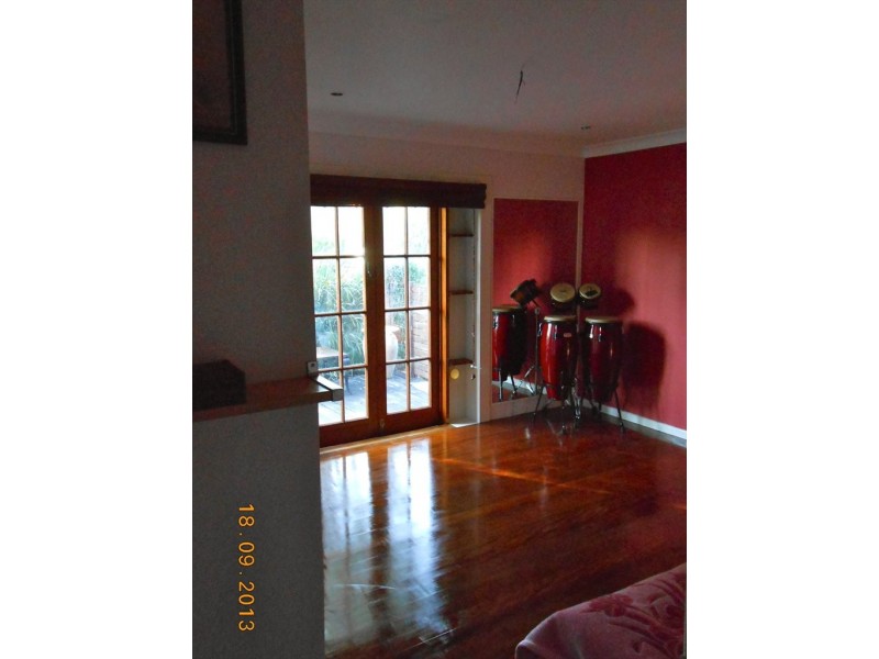 Coombe Avenue, Hope Island QLD 4212