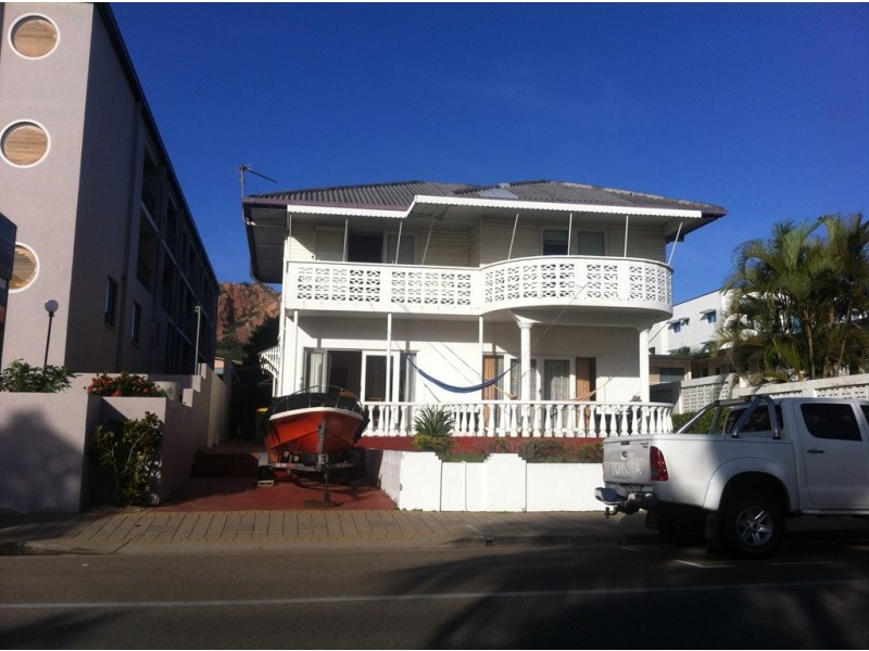 The Strand, North Ward QLD 4810