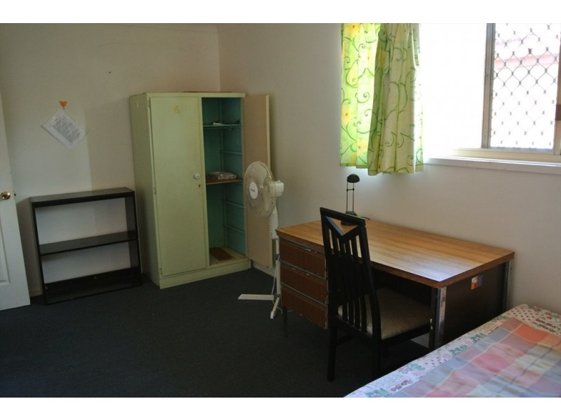 Henry Cotton Drive, Parkwood QLD 4214