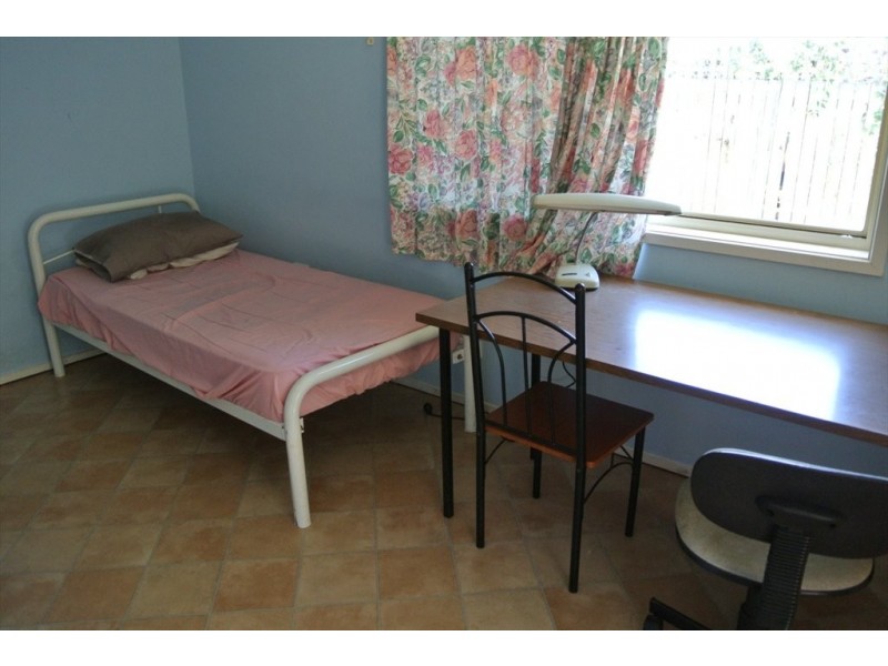 Henry Cotton Drive, Parkwood QLD 4214