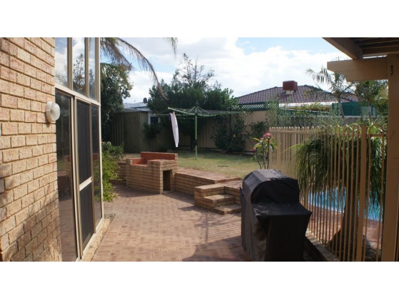 Mapstone Gardens, Murdoch WA 6150