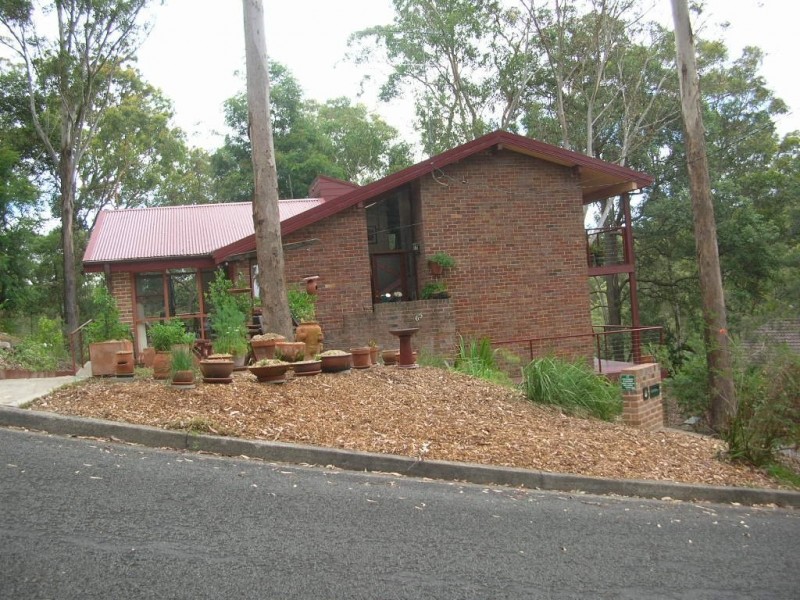 Blackbutt Av, Pennant Hills NSW 2120