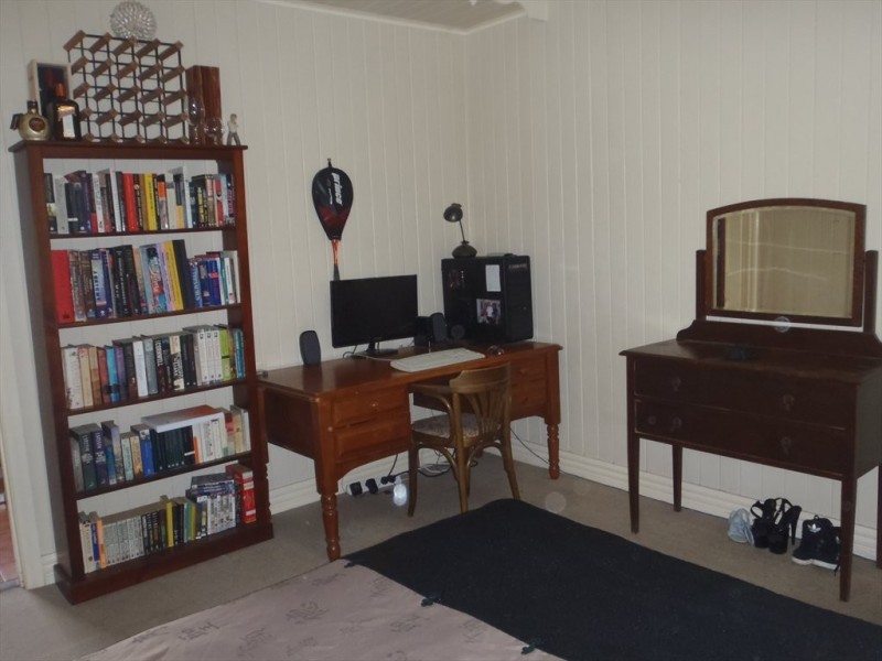 Laurier, Annerley QLD 4103