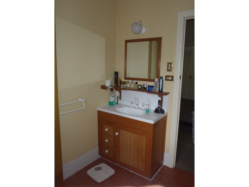 Laurier, Annerley QLD 4103