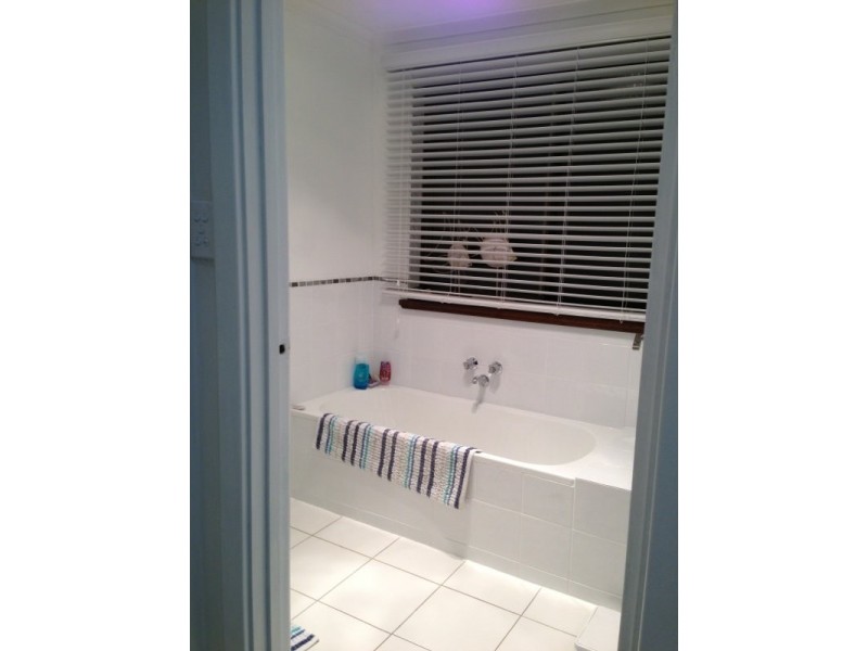 coorabie Crescent, Hallett Cove SA 5158