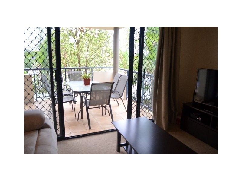 Carmody road, St Lucia QLD 4067