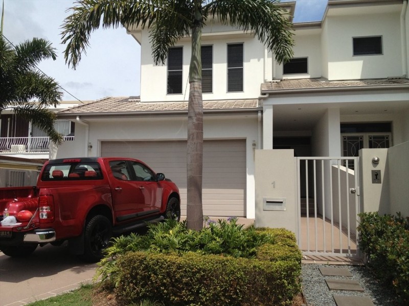 Havana key, Broadbeach Waters QLD 4218