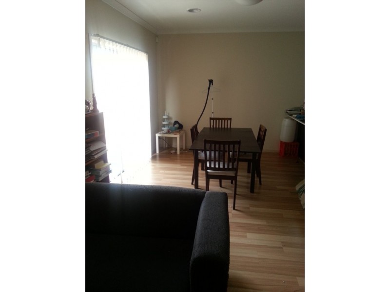 Suffolk St, West Footscray VIC 3012
