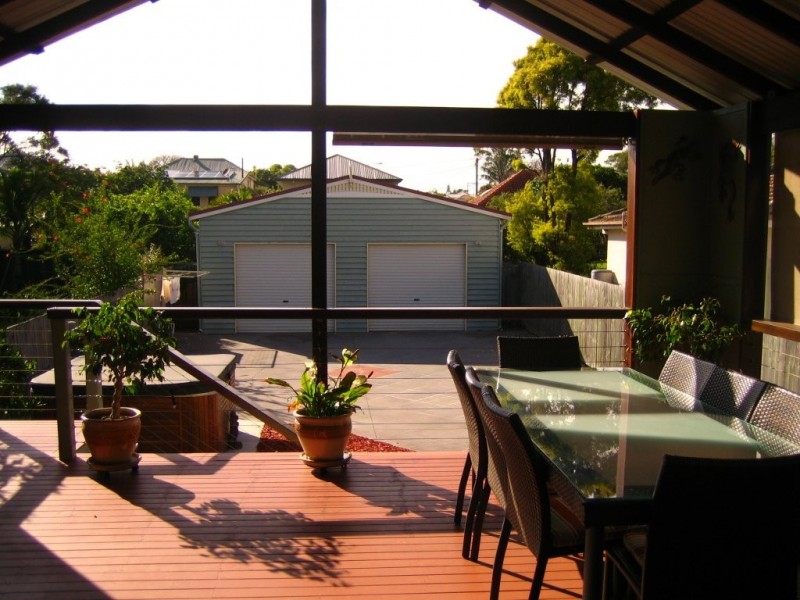 west avenue, Wynnum QLD 4178