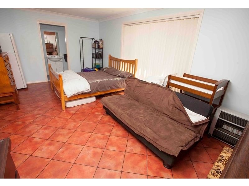 Kaldari Crescent, Glenfield Park NSW 2650
