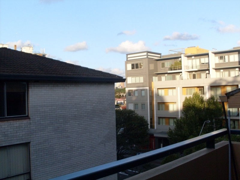 Anzac Parade, Kensington NSW 2033