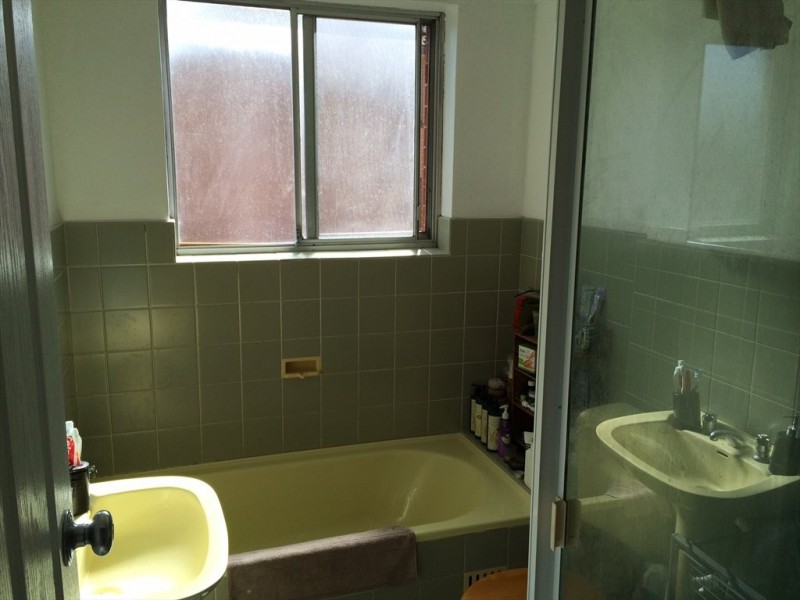 orpington st, Ashfield NSW 2131